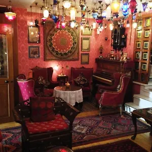 https://kybele-hotel-istanbul.istanbul-turkeyhotels.com
